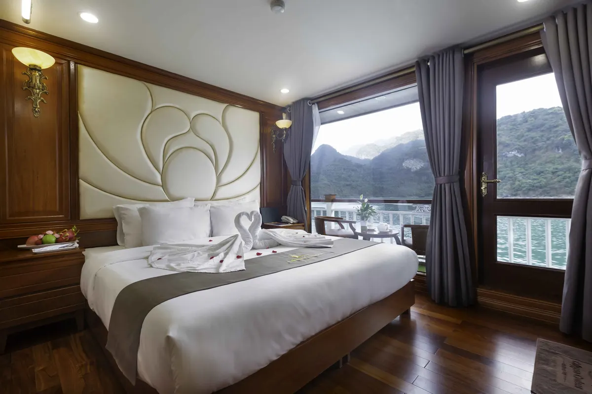 Du Thuyền Calypso Cruise Vịnh Lan Hạ - ảnh chi tiết 3