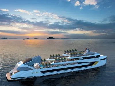 Du thuyền Dolphin Hạ Long - Lịch trình ăn tối trên Vịnh