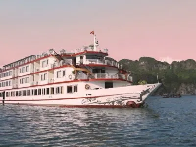 Du thuyền Crown Legend Hạ Long