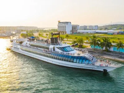 Tour du thuyền Paradise Hạ Long - Tham quan Vịnh trong ngày