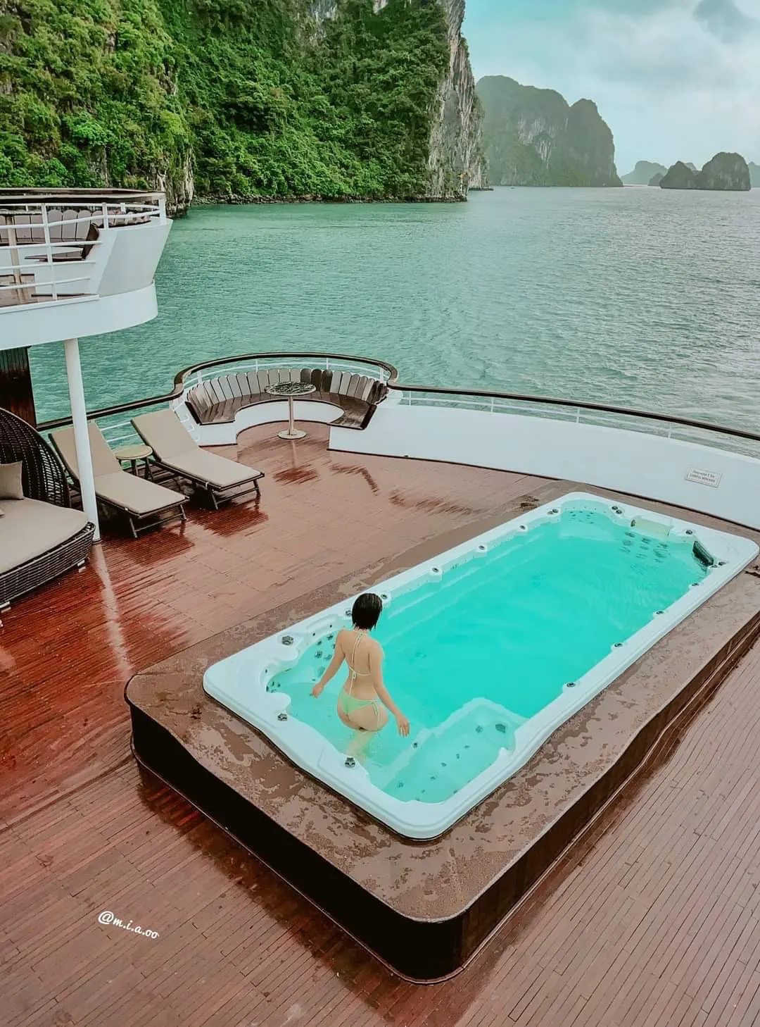 Du thuyền ngủ đêm Ambassador trên Vịnh Lan Hạ - ảnh chi tiết 2