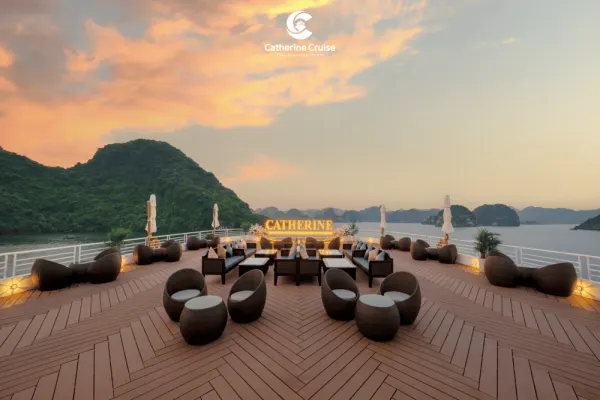 Du thuyền ngủ đêm Catherine tuyến Hạ Long - ảnh chi tiết 4
