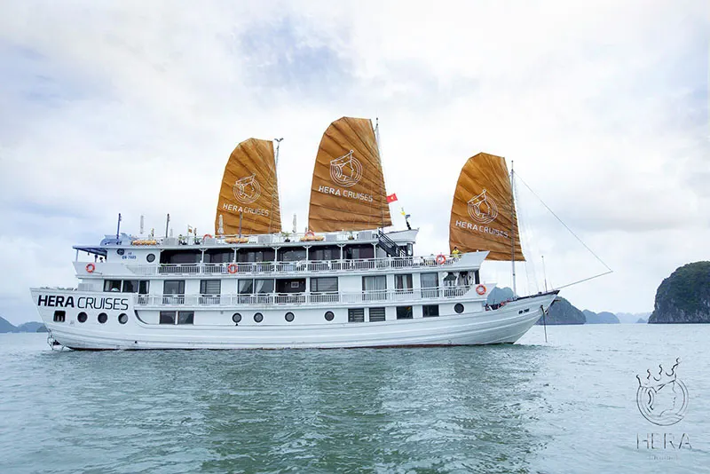 Du thuyền ngủ đêm Hera Grand trên Vịnh Hạ Long - hình 1