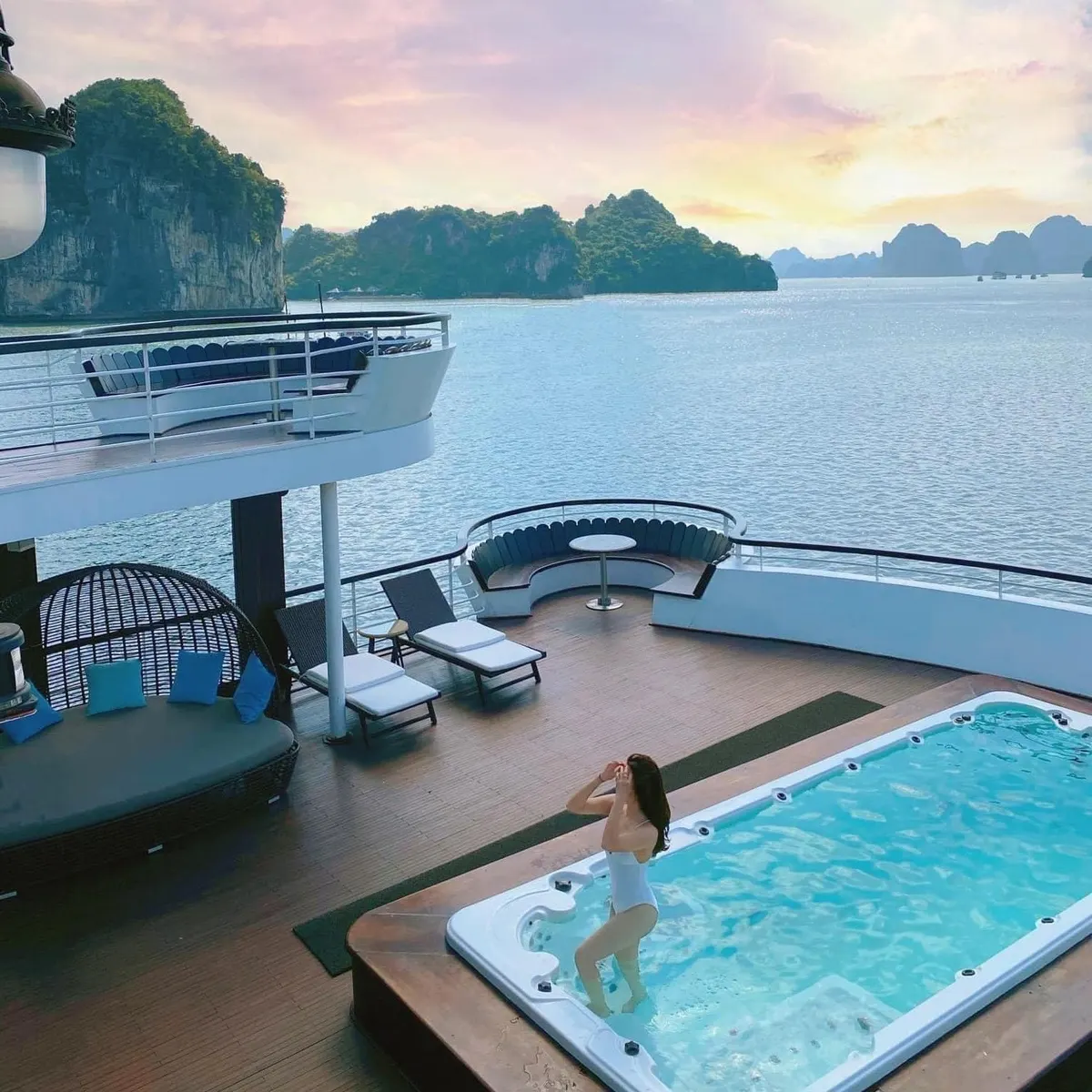 Du thuyền Paradise Elegance Hạ Long Bay - ảnh chi tiết 2