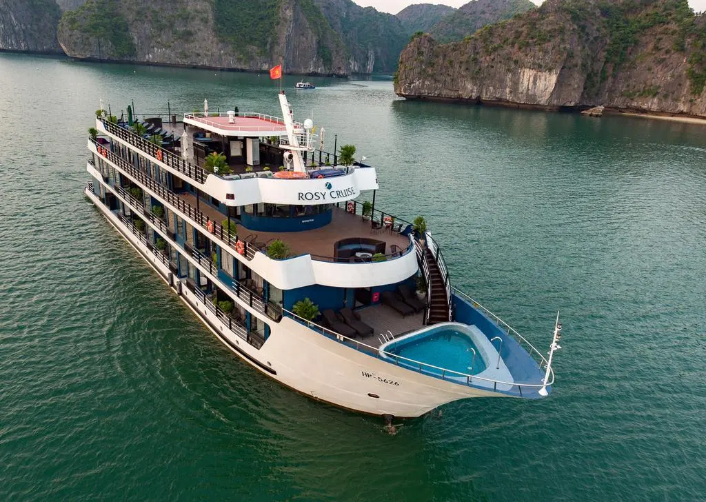 Du thuyền Rosy Cruise Hạ Long - hình 1