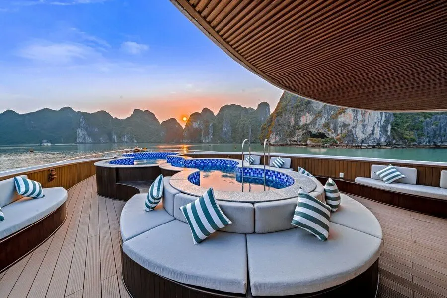 Du Thuyến Symphony Hạ Long - Với lịch trình tham quan Vịnh trong ngày - ảnh chi tiết 6