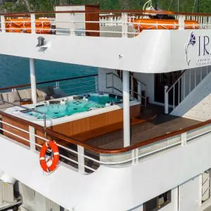 Ăn tối trên Du thuyền IRIS CRUISE HẠ LONG - ảnh chi tiết 5
