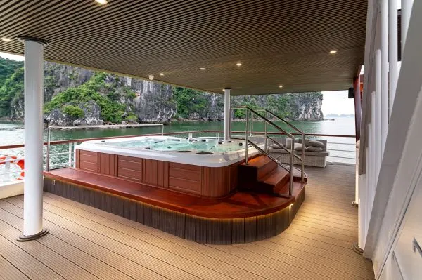 Ăn tối trên Du thuyền IRIS CRUISE HẠ LONG - ảnh chi tiết 6