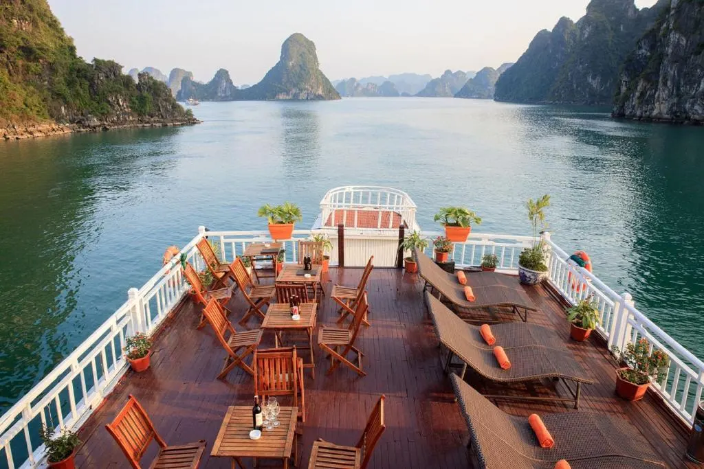 Tour tham quan Vịnh Hạ Long trong ngày - ảnh chi tiết 6